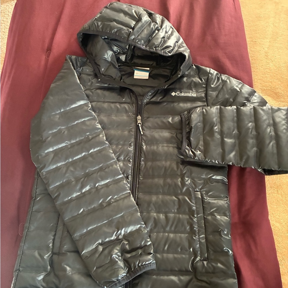 Columbia youth Black Packable Hooded Puffer Jacket